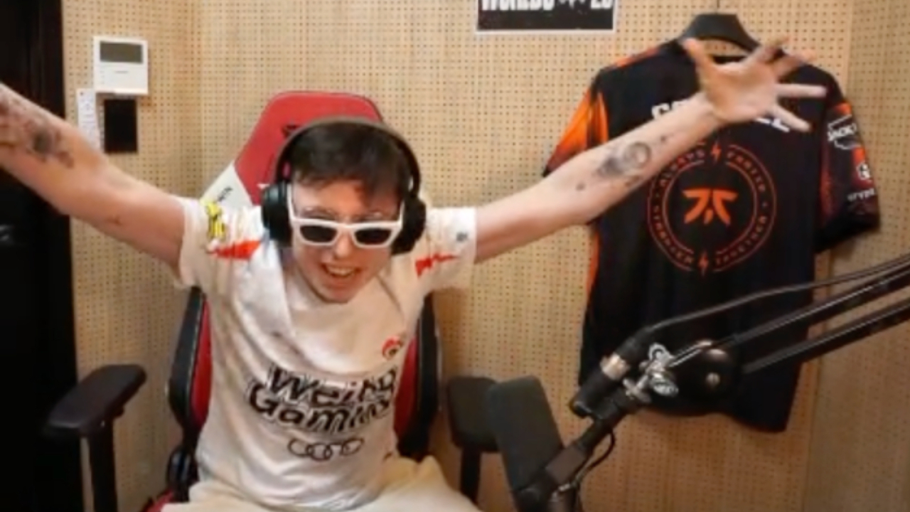 The Month of Streaming - Worlds at Full Swing!
