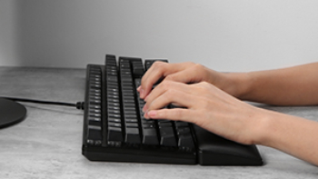 What is a Gaming Wrist Rest?